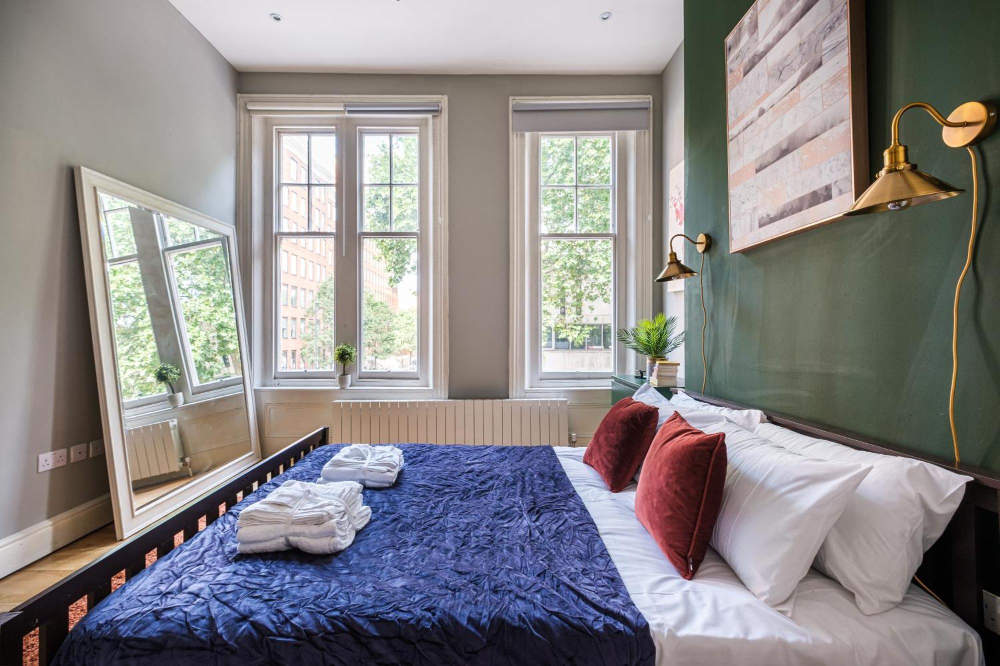 Sunny Corner Apartment In Center Of London Ngoại thất bức ảnh